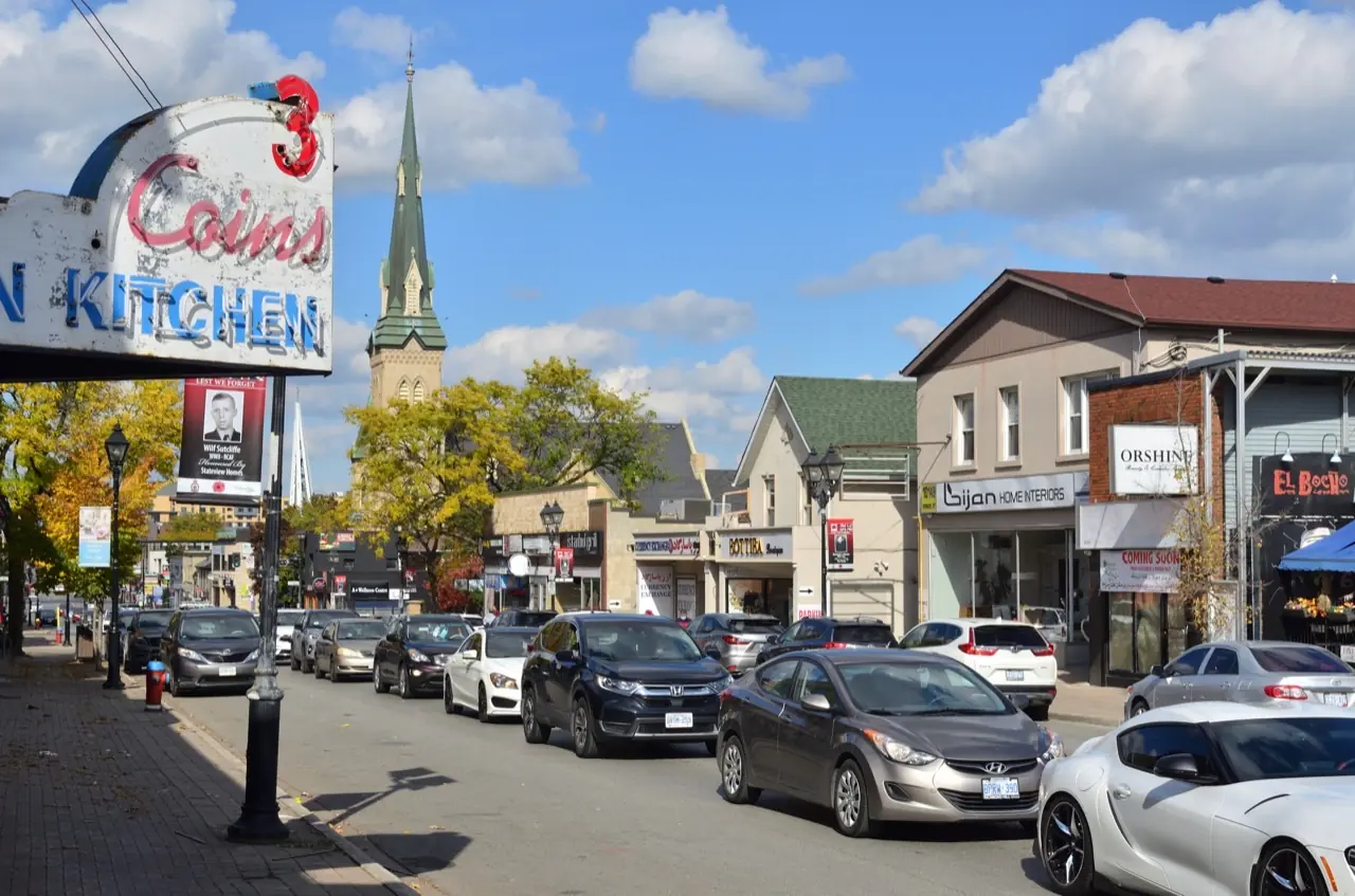 Richmond Hill, Ontario residential community in York Region — crowd control services in Richmond Hill